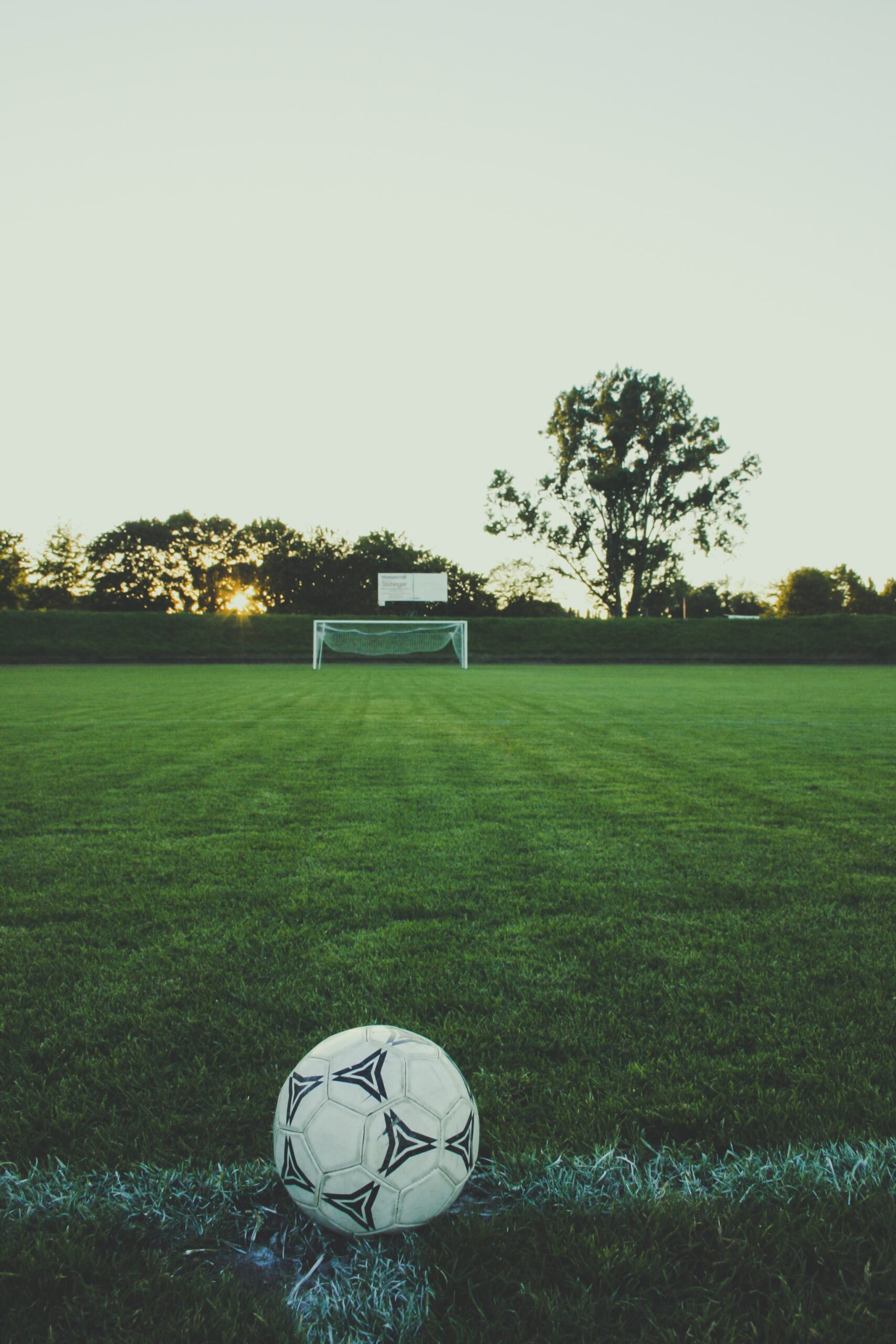 Why the Football Premier League 2024 is Popular?